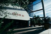 Vive la Fórmula 1 desde el exclusivo VIP Club 91 de Madring.</br>Espacio VIP situado en plena recta del circuito.</br>Disfruta del Gran Premio con máxima exclusividad
