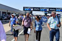 Paseo por el Pit-Lane <br />MotoGP VIP Village™