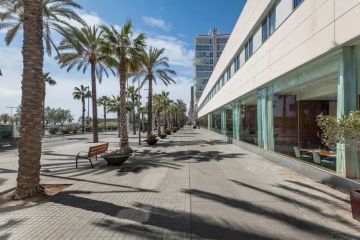 Hotel Front Maritim 4* en Barcelona<br />Moderno y agradable hotel en el centro de la ciudad<br /> MotoGP Catalunya Barcelona-Montmelo