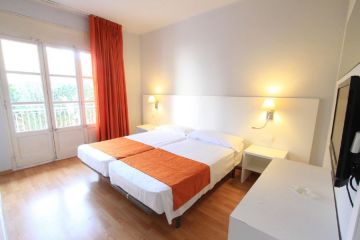 Hotel Villa Garbi <br /> Lloret de Mar <br /> Gran Premio F1