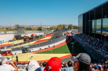 La Fórmula 1 se vive con estilo en Traction Club y Terrace.</br>Disfruta de un ambiente exclusivo durante el Gran Premio.</br>Una propuesta premium para los fans del motor