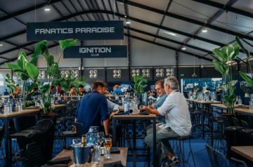 Bienvenido a Ignition Club, donde empieza la emoción.</br>Sumérgete en el ambiente del Gran Premio de Madrid.</br>Una propuesta exclusiva para disfrutar de Madring