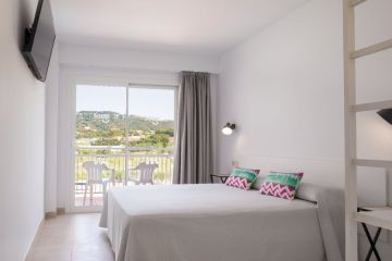 Hotel Htop Olympic <br />Calella, Costa Barcelona-Maresme, <br />GP Montmelo F1