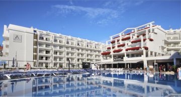 Aqua-Hoteles 4**** F1 Barcelona <br /> Costa Barcelona-Maresme, <br /> GP de España de Formula 1