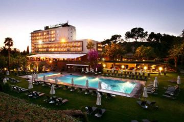 Hotel 5***** F1 Barcelona<br>GP de España de Formula 1<br />Hotel Monterrey*****